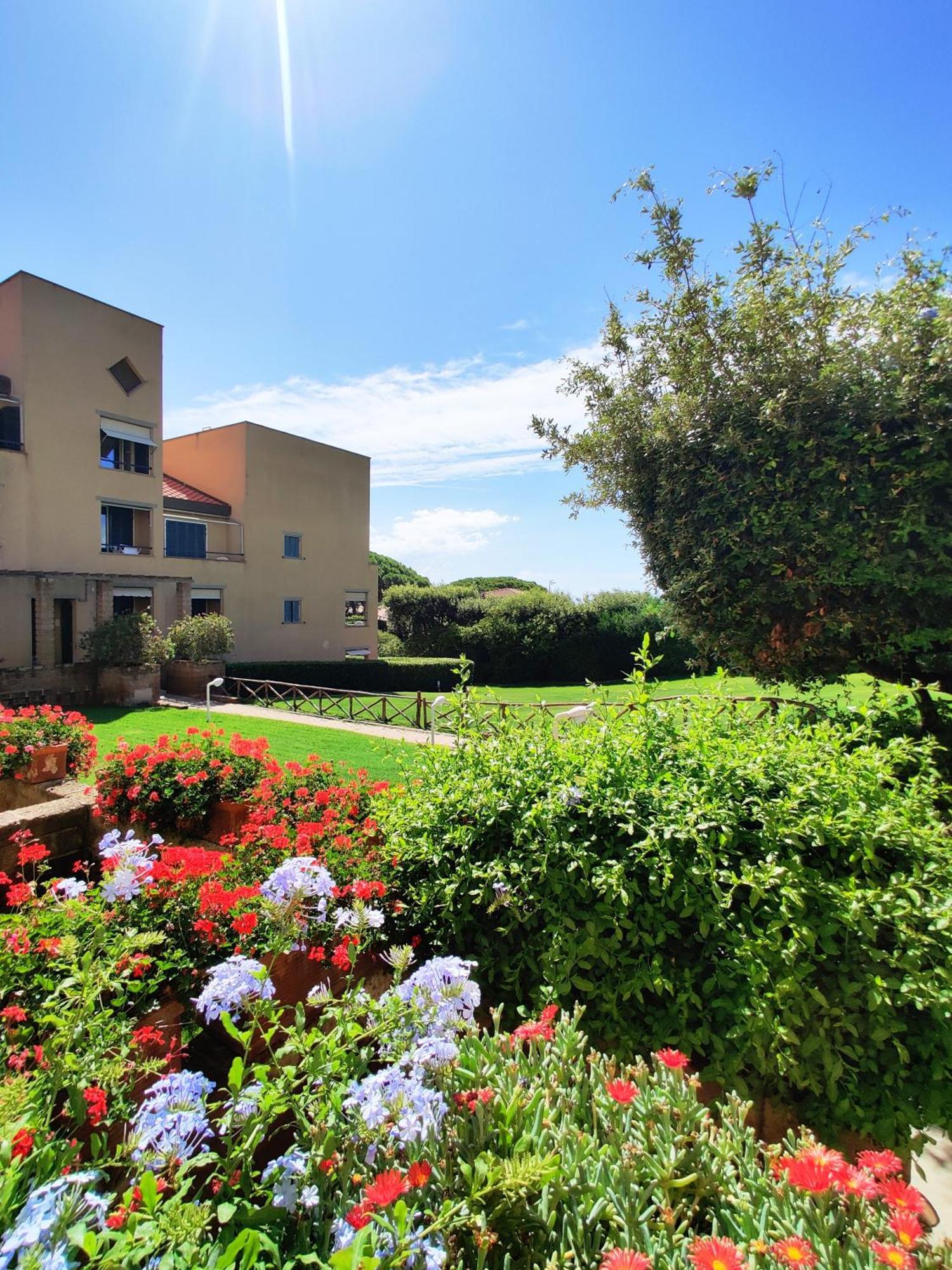 Holiday Homes Marina Punta Ala Exterior foto